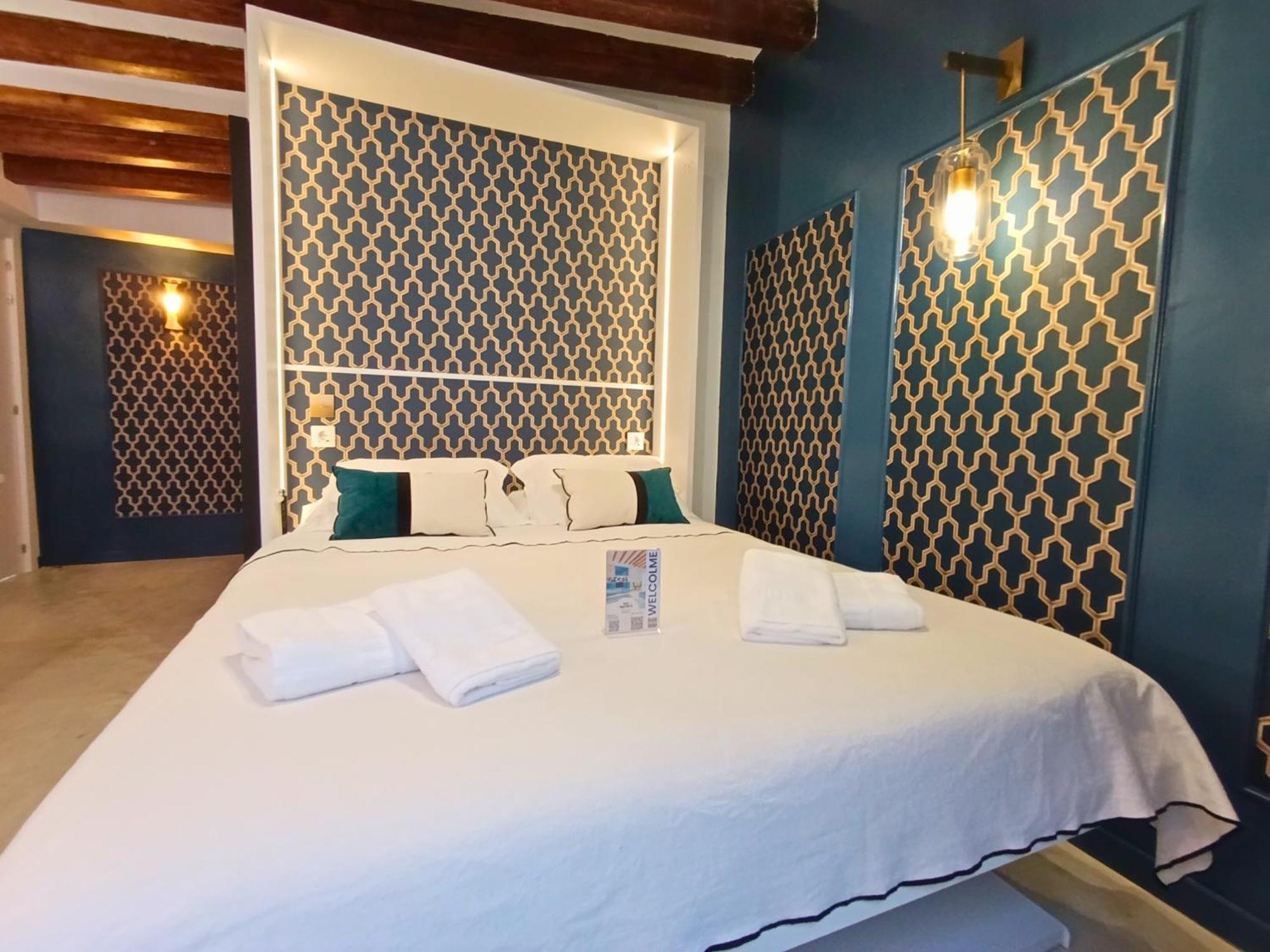 Luxurious Studio In Historic Center Of Аликанте Экстерьер фото
